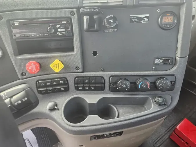 2018 FREIGHTLINER/MERCEDES CASCADIA 113