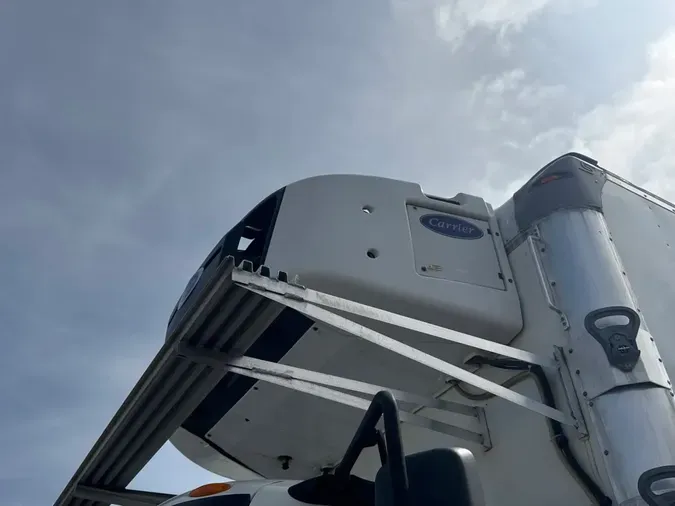 2019 NAVISTAR INTERNATIONAL 4300