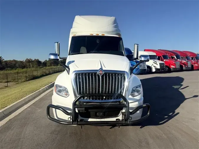 2022 INTERNATIONAL LT625