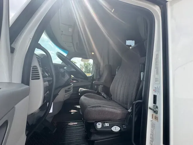 2022 Peterbilt 579