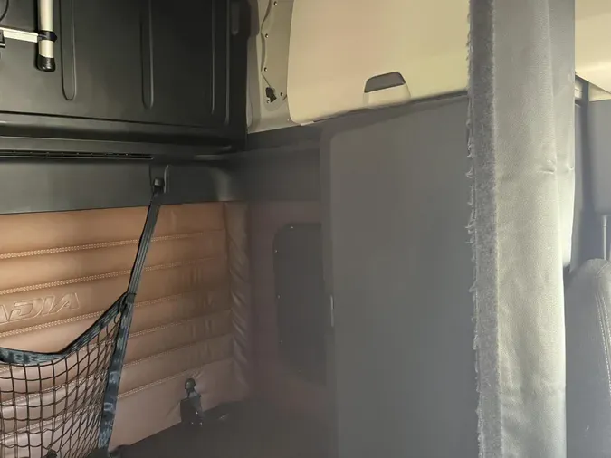2023 Freightliner Cascadia