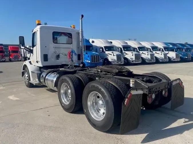 2018 Peterbilt 567