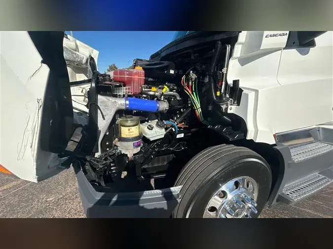 2020 FREIGHTLINER CASCADIA EVOLUTION9701e34943abe2c60cceca5f443937e8