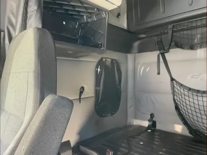 2020 FREIGHTLINER/MERCEDES NEW CASCADIA PX12664