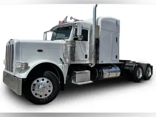 2015 Peterbilt 389