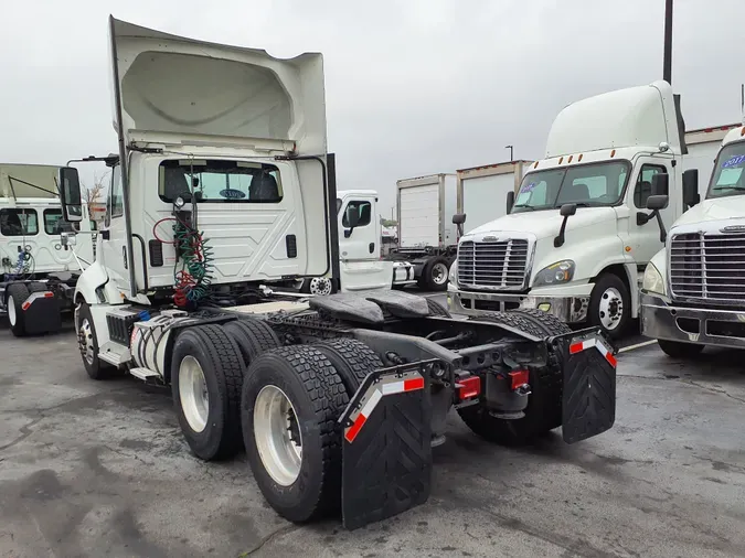 2017 NAVISTAR INTERNATIONAL PROSTAR (6X4)