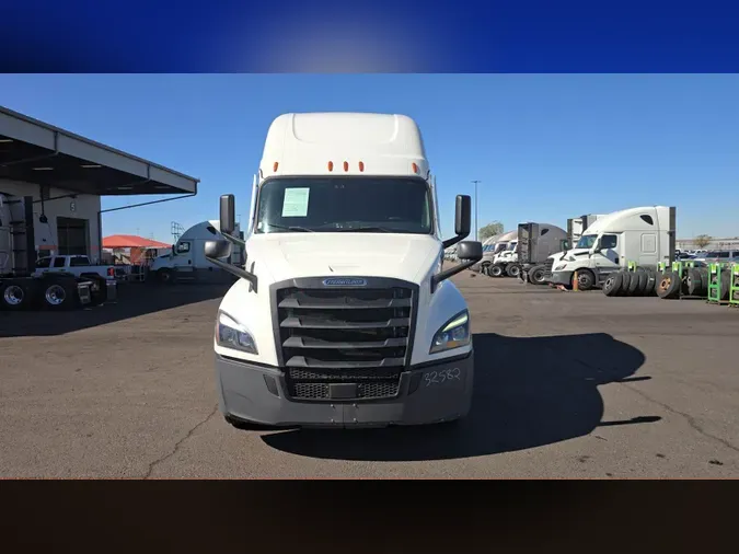 2024 Freightliner Cascadia 126970540cbe5bc76d846e71474f3630317