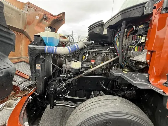 2019 KENWORTH T680