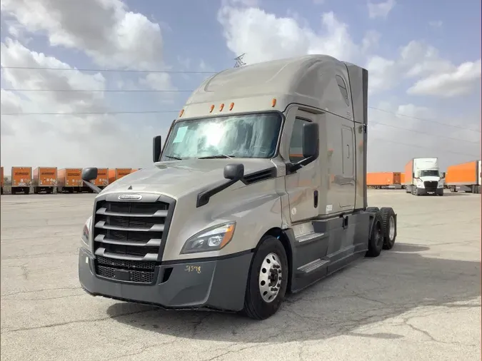 2021 Freightliner Cascadia