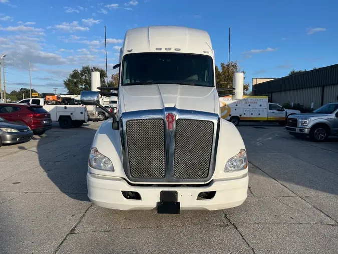 2022 Kenworth T68097082142a137fdd3e20d1d237a9294a7