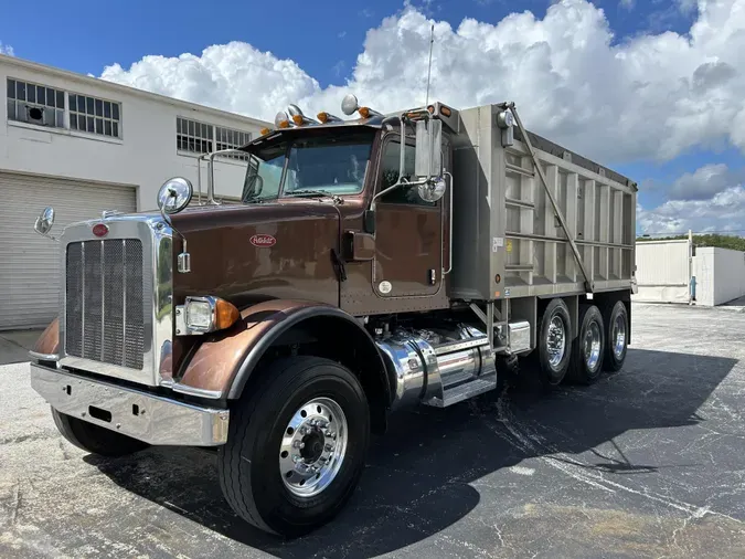 2019 Peterbilt 365