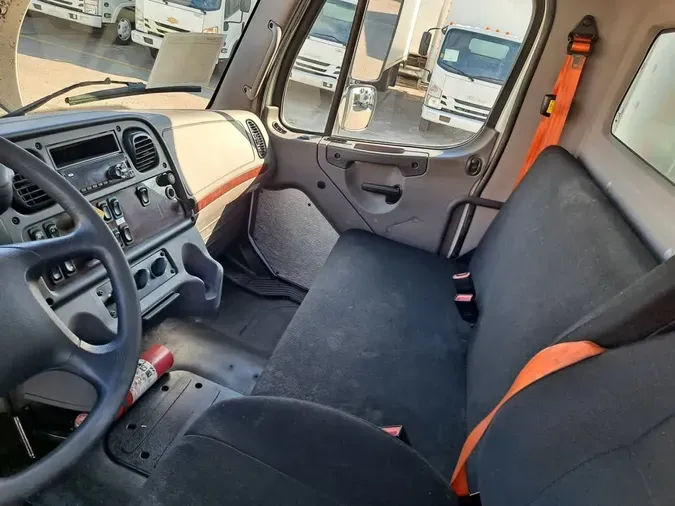 2019 FREIGHTLINER/MERCEDES M2 10697098754bfde49aa59b306856ce8ee97