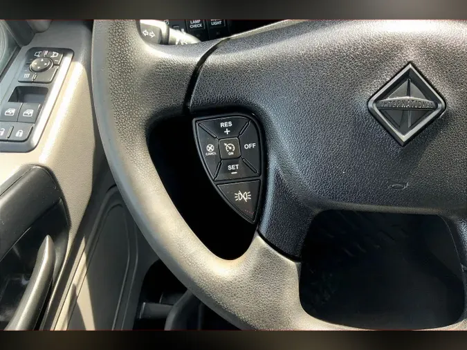 2022 INT LT625 6x49709e62be72d62673a09d542436f7649