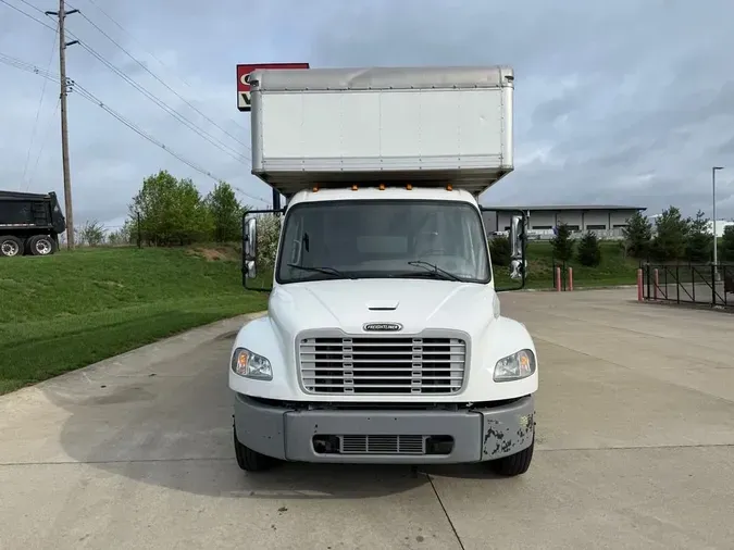 2020 Freightliner M2 106