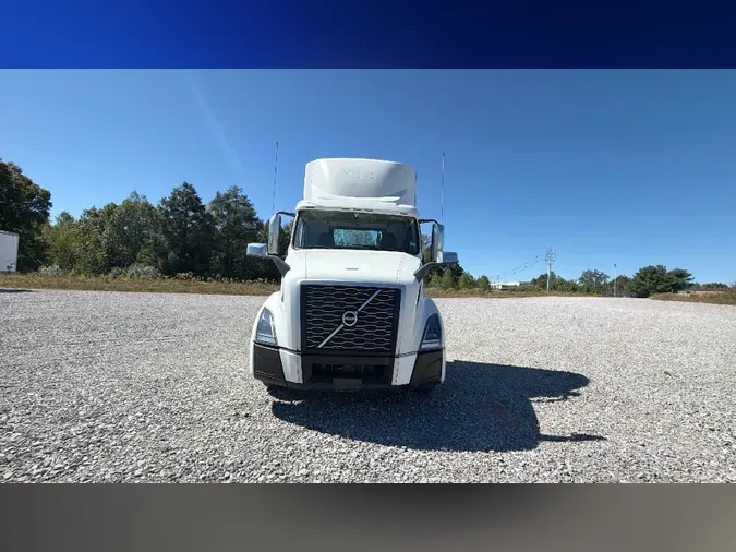 2019 Volvo VNL300