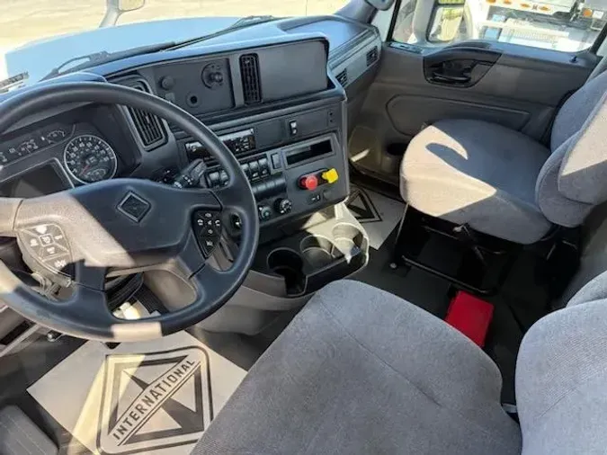 2019 International LT625