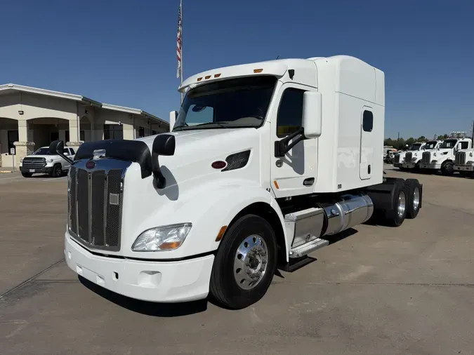2022 Peterbilt 579
