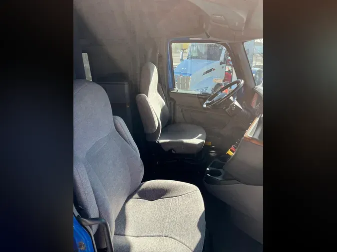 2022 International LT625