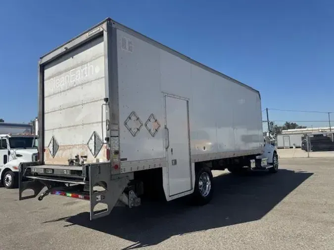 2020 Peterbilt 337
