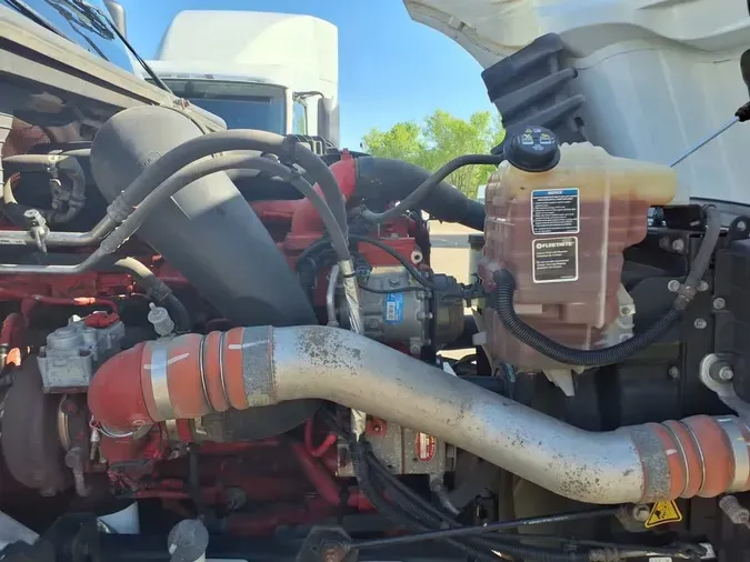 2019 NAVISTAR INTERNATIONAL LT625 DAYCAB T/A