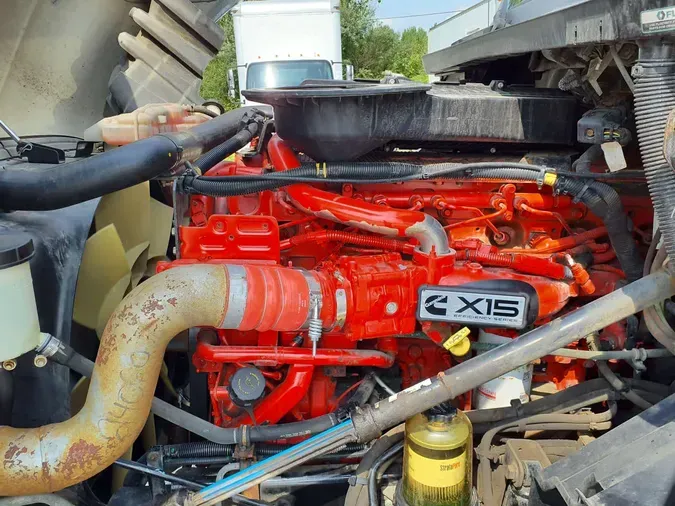 2019 NAVISTAR INTERNATIONAL LT625 SLPR CAB