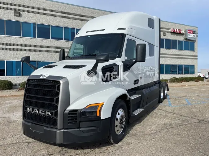 2026 MACK Pioneer 76" High Roof971ed2bb61d2be68598b1a251d7efde6