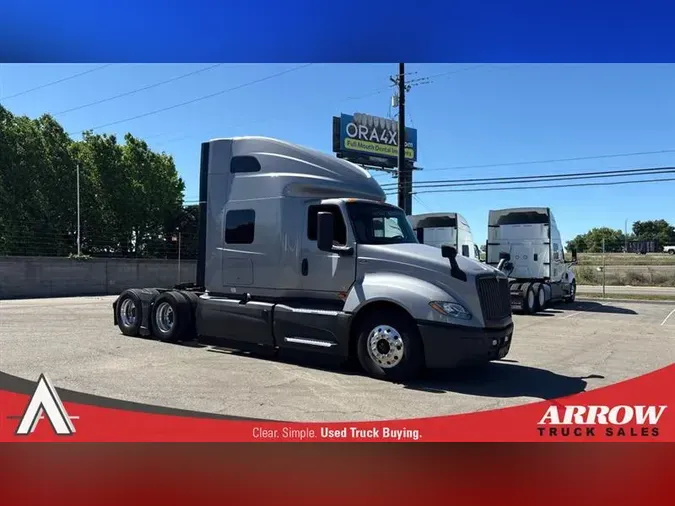 2022 INTERNATIONAL LT