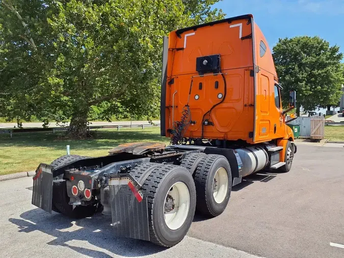 2019 FREIGHTLINER NEW CASCADIA PX12664