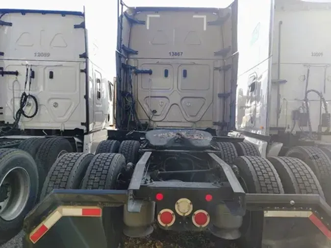 2021 FREIGHTLINER CA126