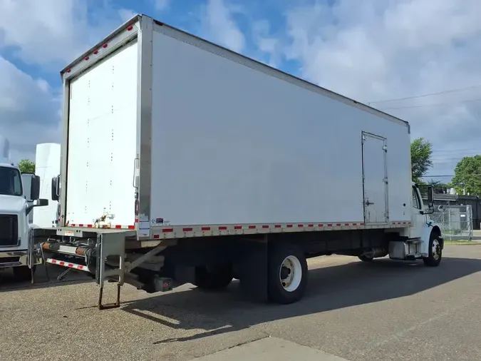 2019 FREIGHTLINER M2 106