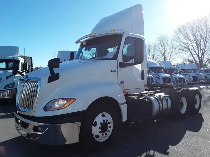 2019 NAVISTAR INTERNATIONAL LT625 DAYCAB T/A972d3629a04c7c76abcb1c771112d7d7