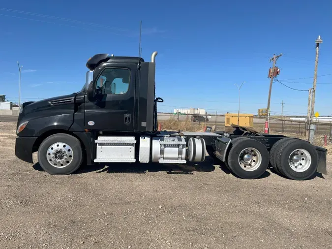 2021 Freightliner Cascadia