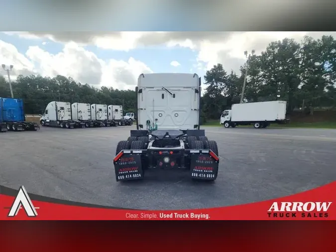 2019 FREIGHTLINER CA126
