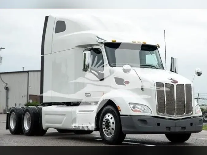 2022 PETERBILT 579