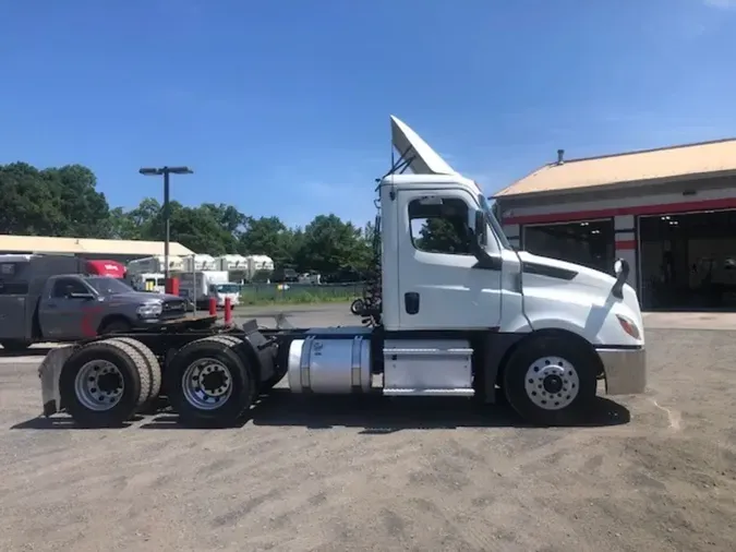 2020 FREIGHTLINER/MERCEDES NEW CASCADIA PX12664973a20c7fda28b71c2cdb2b2b0cdff40