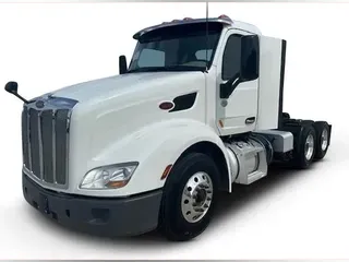 2021 Peterbilt 579