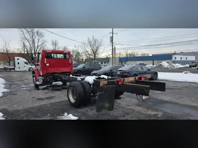 2020 FREIGHTLINER/MERCEDES M2 106