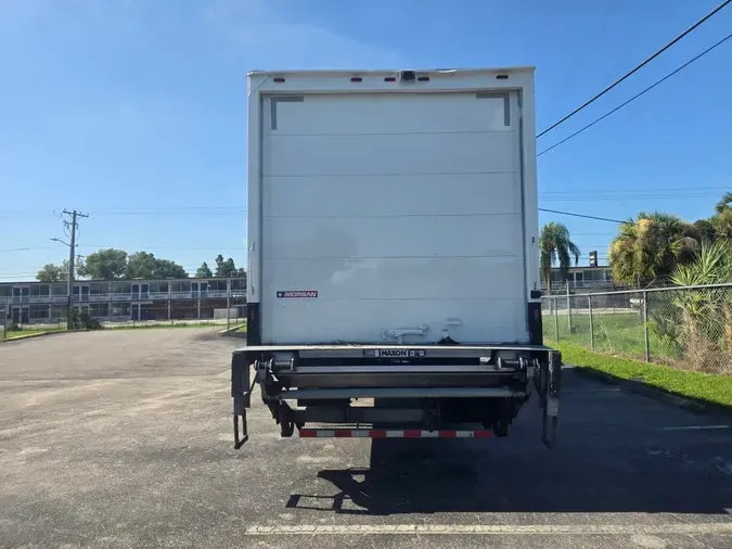 2019 FREIGHTLINER/MERCEDES M2 106