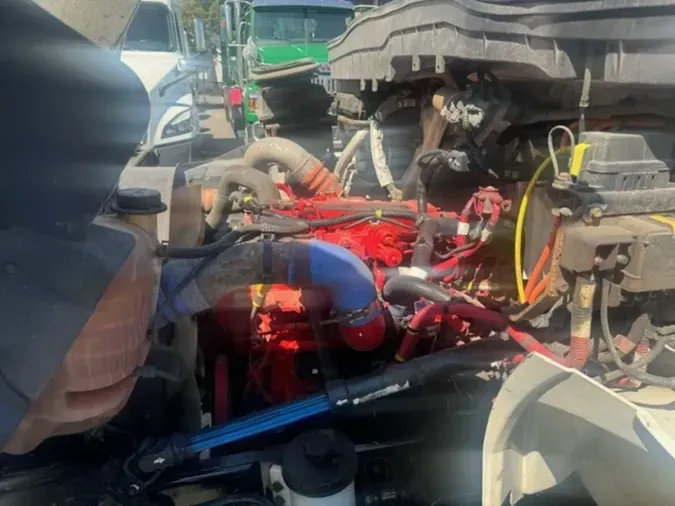 2019 NAVISTAR INTERNATIONAL 4300