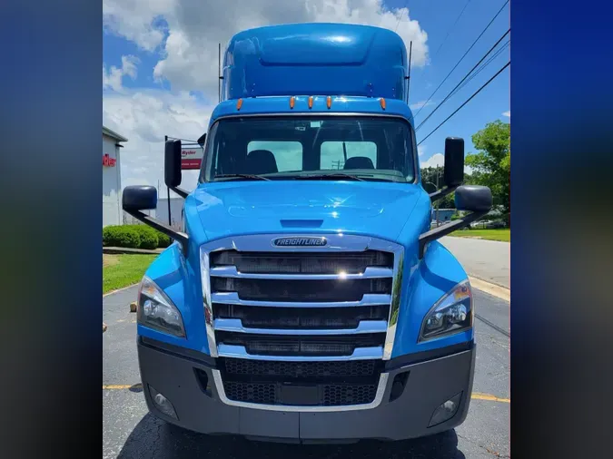 2019 FREIGHTLINER NEW CASCADIA PX12664