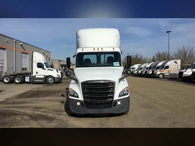 2019 Freightliner Cascadia