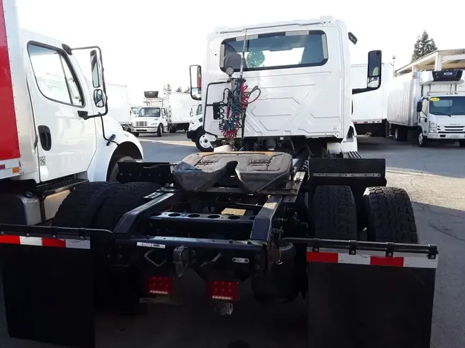 2019 NAVISTAR INTERNATIONAL RH613 DAYCAB S/A