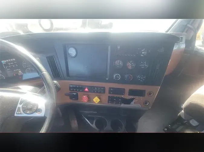 2020 FREIGHTLINER CA126