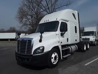 2019 FREIGHTLINER/MERCEDES CASCADIA 125