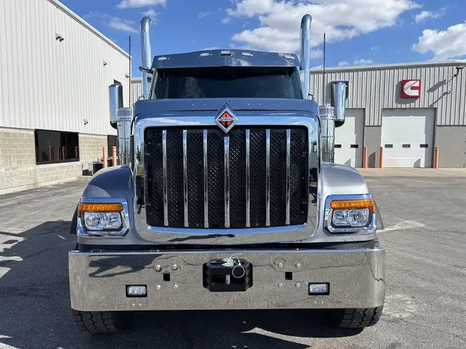 2027 International HX520 SLEEPER