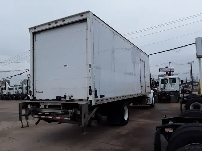 2018 FREIGHTLINER/MERCEDES M2 106