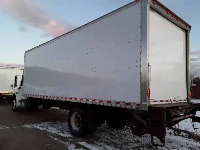 2018 FREIGHTLINER/MERCEDES M2 106