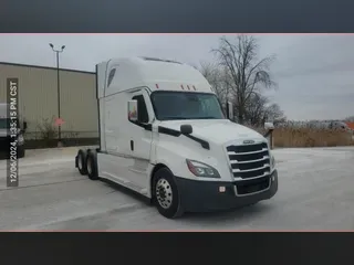 2020 Freightliner Cascadia