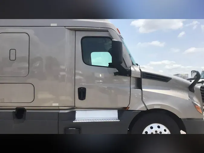 2024 Freightliner Cascadia