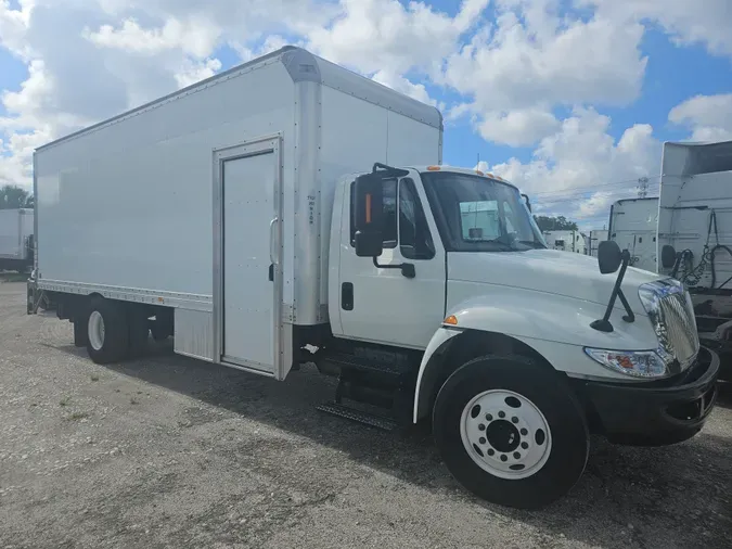 2015 NAVISTAR INTERNATIONAL 4300